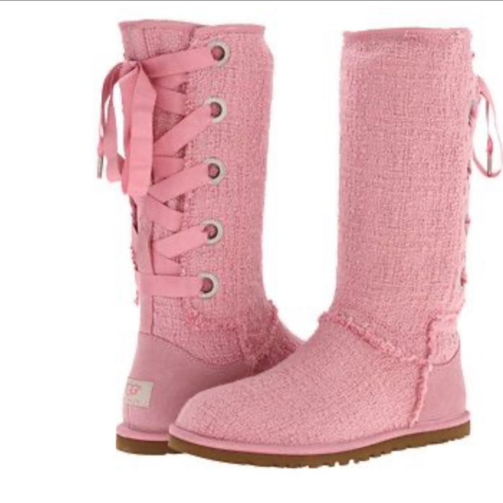 Ugg Pink Heirloom lace-up boots Sz 9